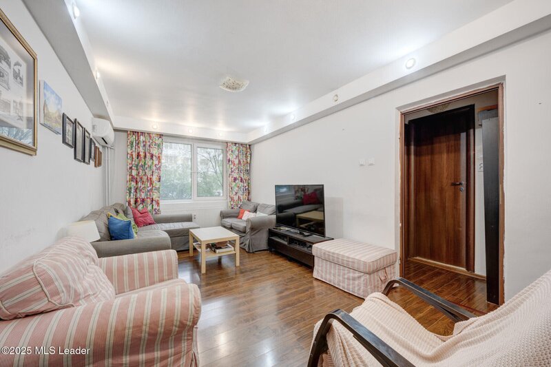 Dristor, apartament 4 camere, foarte spatios