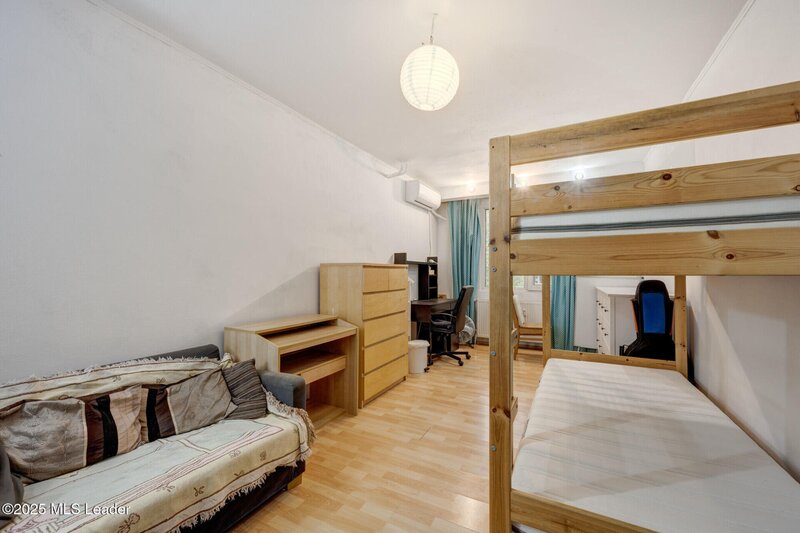 Dristor, apartament 4 camere, foarte spatios