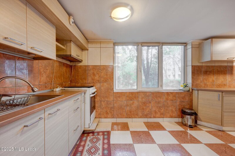 Dristor, apartament 4 camere, foarte spatios